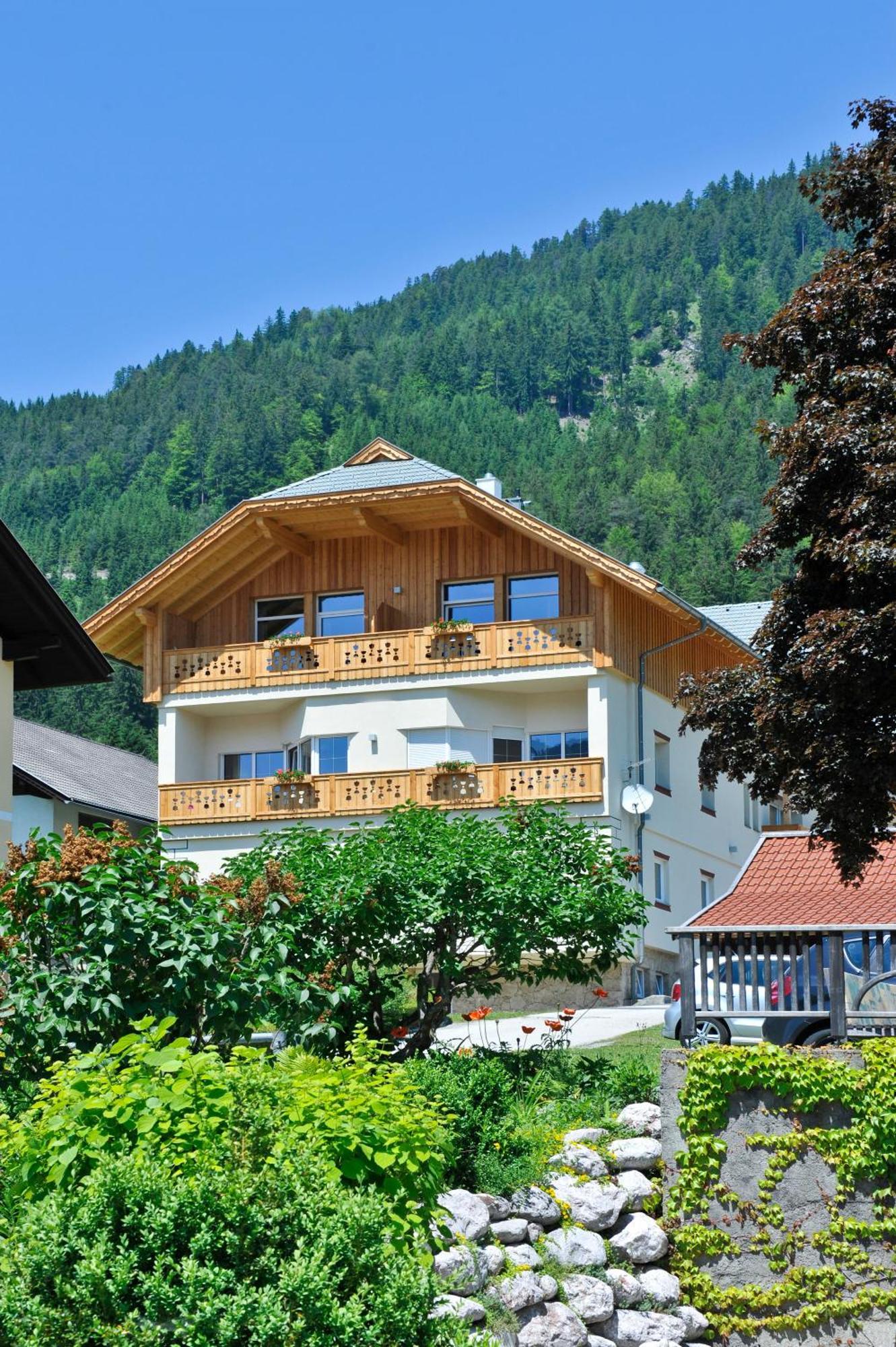 Hotel Gasthof Weissensee Exterior foto